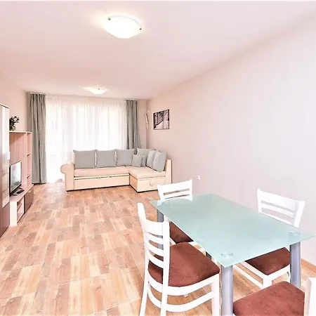Апартамент Диксан Apartment *